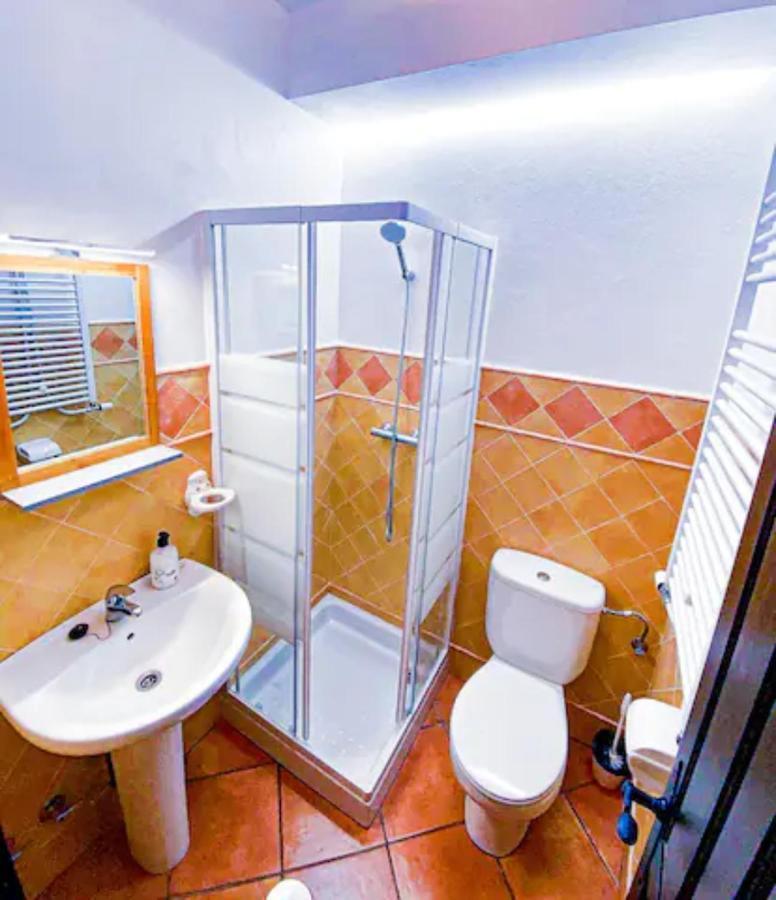 Grazalema - Casita La Calma - Incredible Views, Clima Frio-Calor, Wifi & Private Parking Optional Villa Exteriör bild